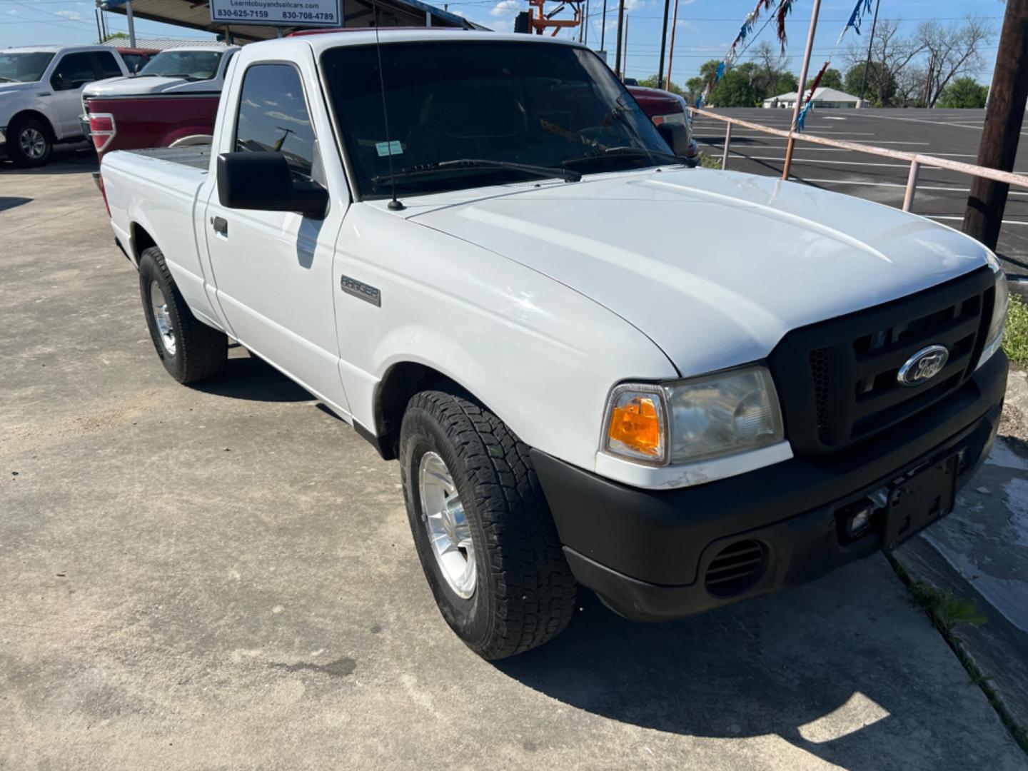 2008 Ford Ranger (1FTYR10D48P) , located at 1687 Business 35 S, New Braunfels, TX, 78130, (830) 625-7159, 29.655487, -98.051491 - Photo#4